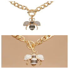 Load image into Gallery viewer, Gucci Style Rhinestone (wings) Striped blk Bee necklace
