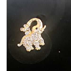 Elephant rhinestone gold ring