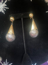 Load image into Gallery viewer, Gold top 2 tone &quot;cone/ball&quot; style earrings (clip-on)
