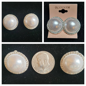 Large pearl w/rhinestone accent clip-on earrings
