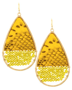 Skin beaded leatherette earrings (7 color options)